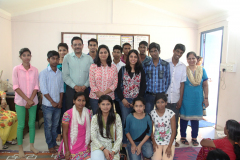 Team-from-BHP-Billiton-New-Delhi-at-Kanak-Durga-slum-colony