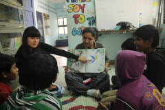 Monash-Team-from-Australia-at-Jeevan-Nagar-slum