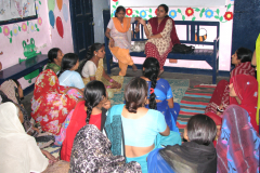 Womens-groups-meet-every-week-discuss-issues-that-have-arisen-and-work-out-how-to-tackle-them