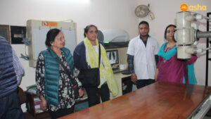 Dr Monica Pahuja with the Asha staff at Asha headquarter