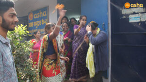 The Kanak Durga slum community greeting Dr Monica Pahuja