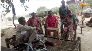 Asha Team members congratulating the family of Sunaina as she got admission in Delhi University