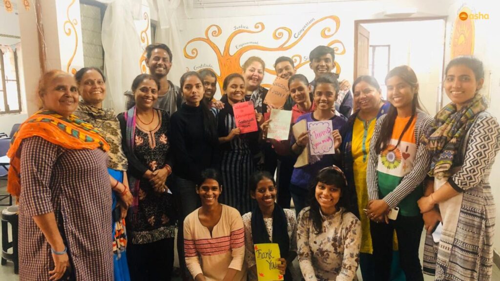 Geetanjali with Asha students and staff at Asha's Chanderpuri slum Community