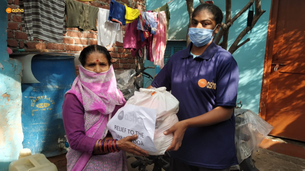 Asha COVID-19 Emergency Response: Asha provides groceries to slum dwellers