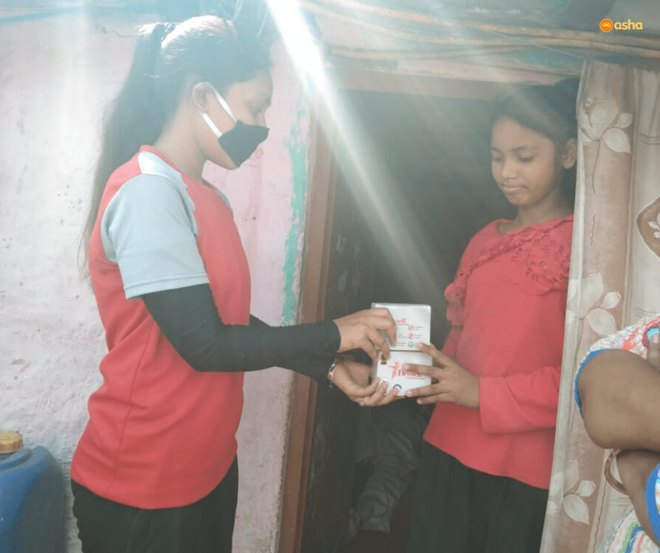 Asha COVID-19 Emergency Response: Asha provides menstrual hygiene products to young girls