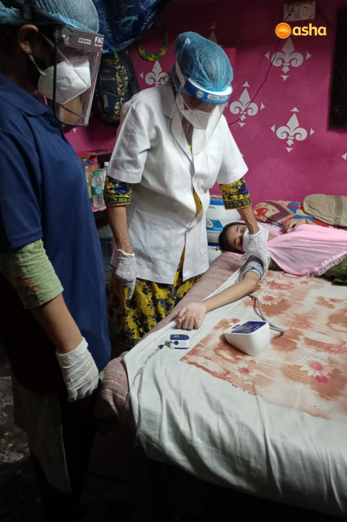 Asha COVID-19 Emergency Response: The Asha Team and Asha Corona Warriors treat patients at home in the slums