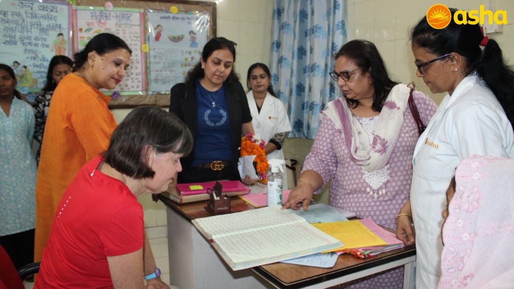 Asha Welcomes Canadian Chargé d’Affaires Ms. Jennifer Daubeny to Mayapuri: A Deep Dive into Community Empowerment